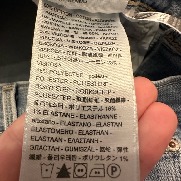 EUC- Levi’s 505 Straight Leg Jeans - Picture 7 of 8